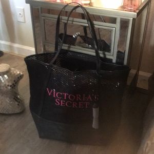 Victoria Secret tote